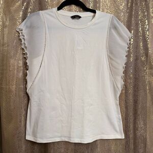 ET VOUS Ivory Ruffle Sleeve Top Blouse Size 10 Medium NWT